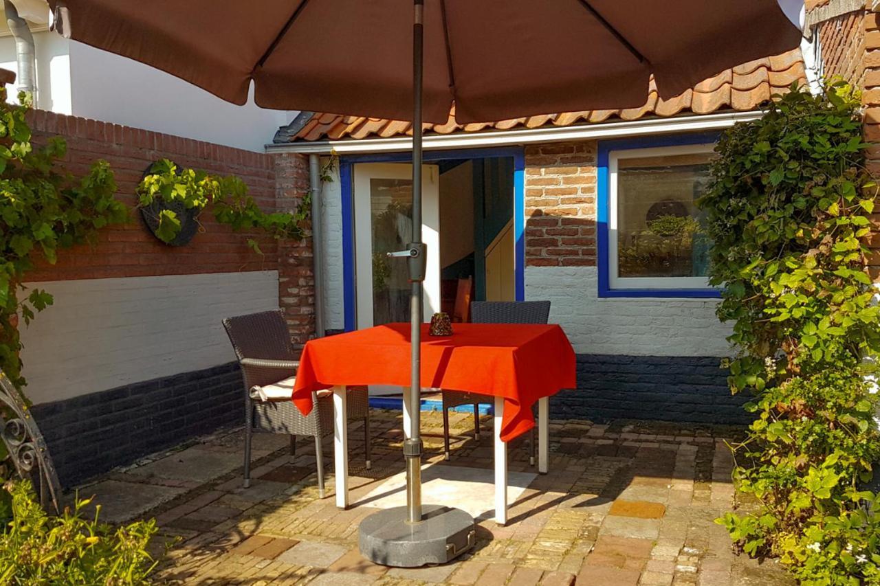 Countryside Bliss: Historic Cottage By The Sea Burgh-Haamstede Exteriör bild