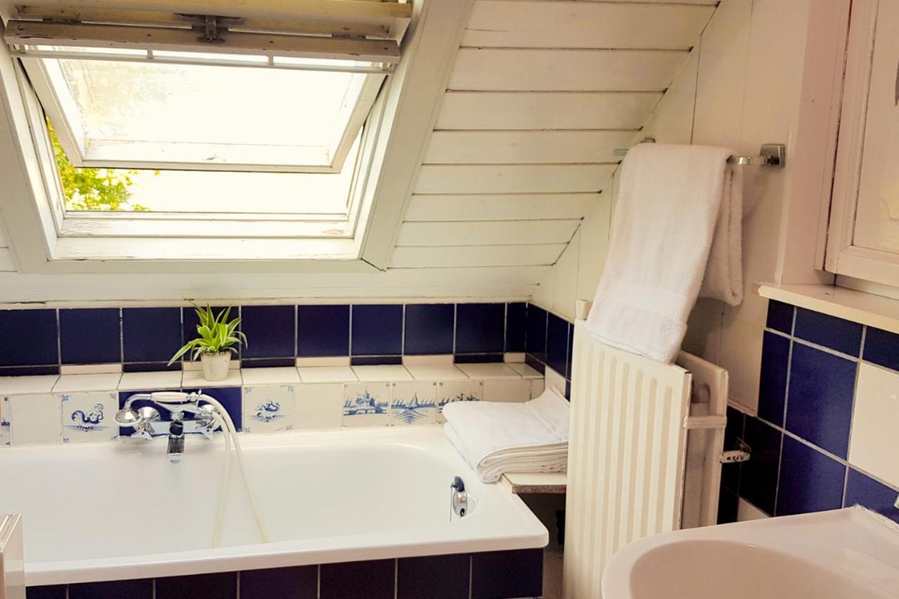 Countryside Bliss: Historic Cottage By The Sea Burgh-Haamstede Exteriör bild